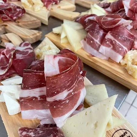 Il Cinghialetto 3*